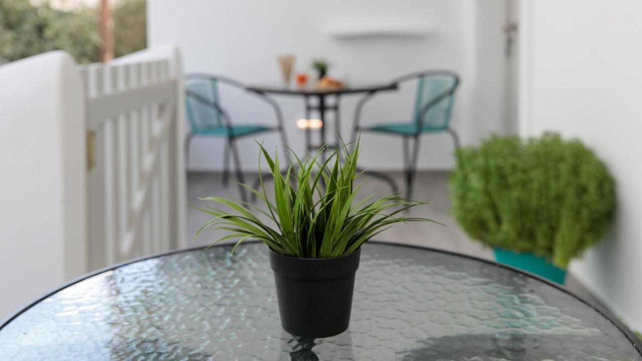 Anemela Studio Lux Naxos City Exteriör bild